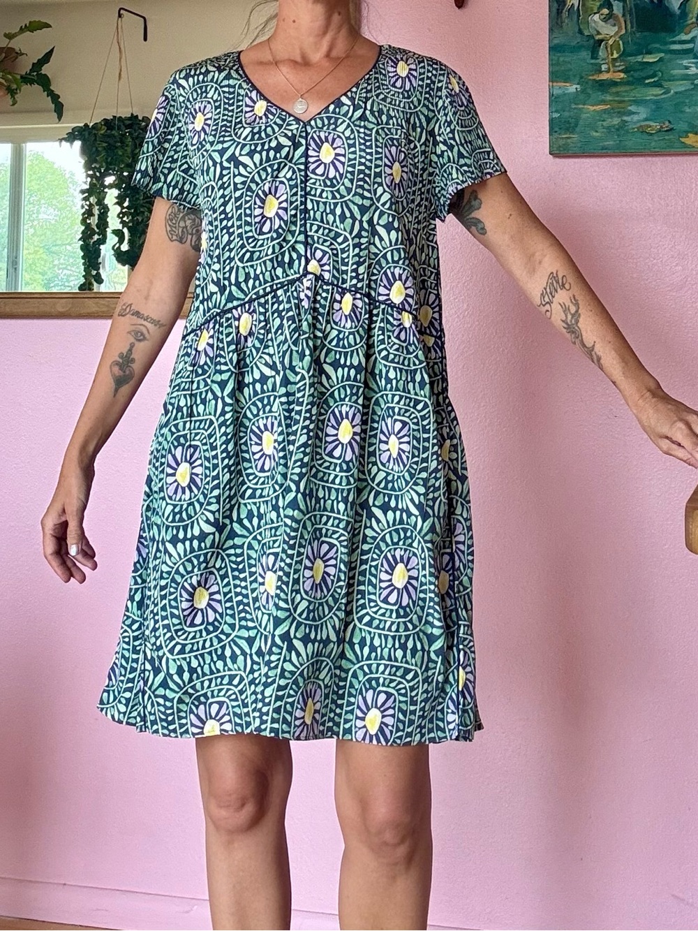 Cotelac Rayon Short Sleeve V-Neck Mini Dress Green Floral Tile Print